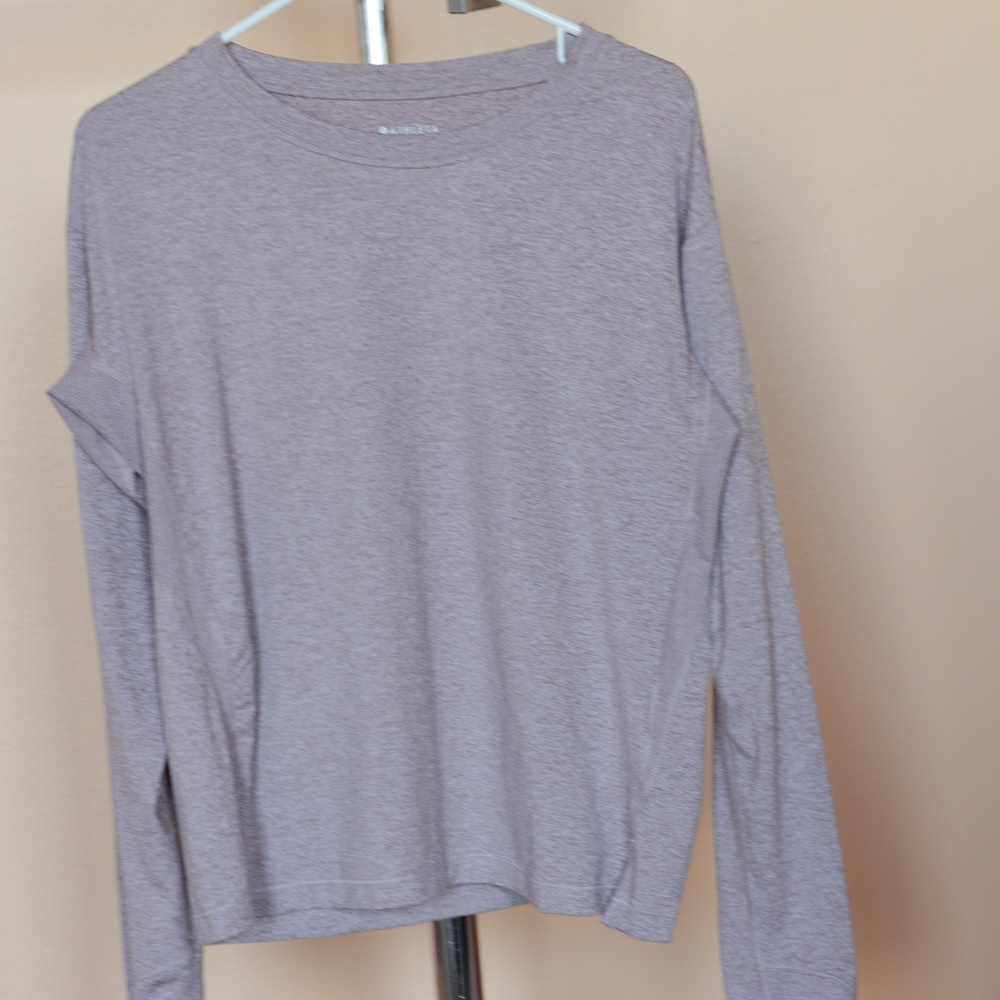 Athleta Long Sleeve Top